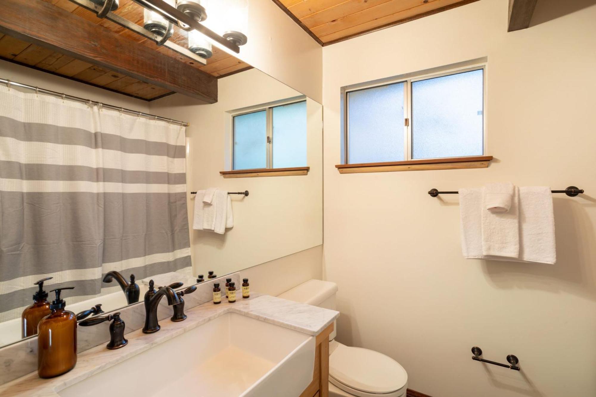 Bear'S Lair By Avantstay 3Mins From Bear Mountain Ski Resort ビッグ・ベアー・レイク エクステリア 写真