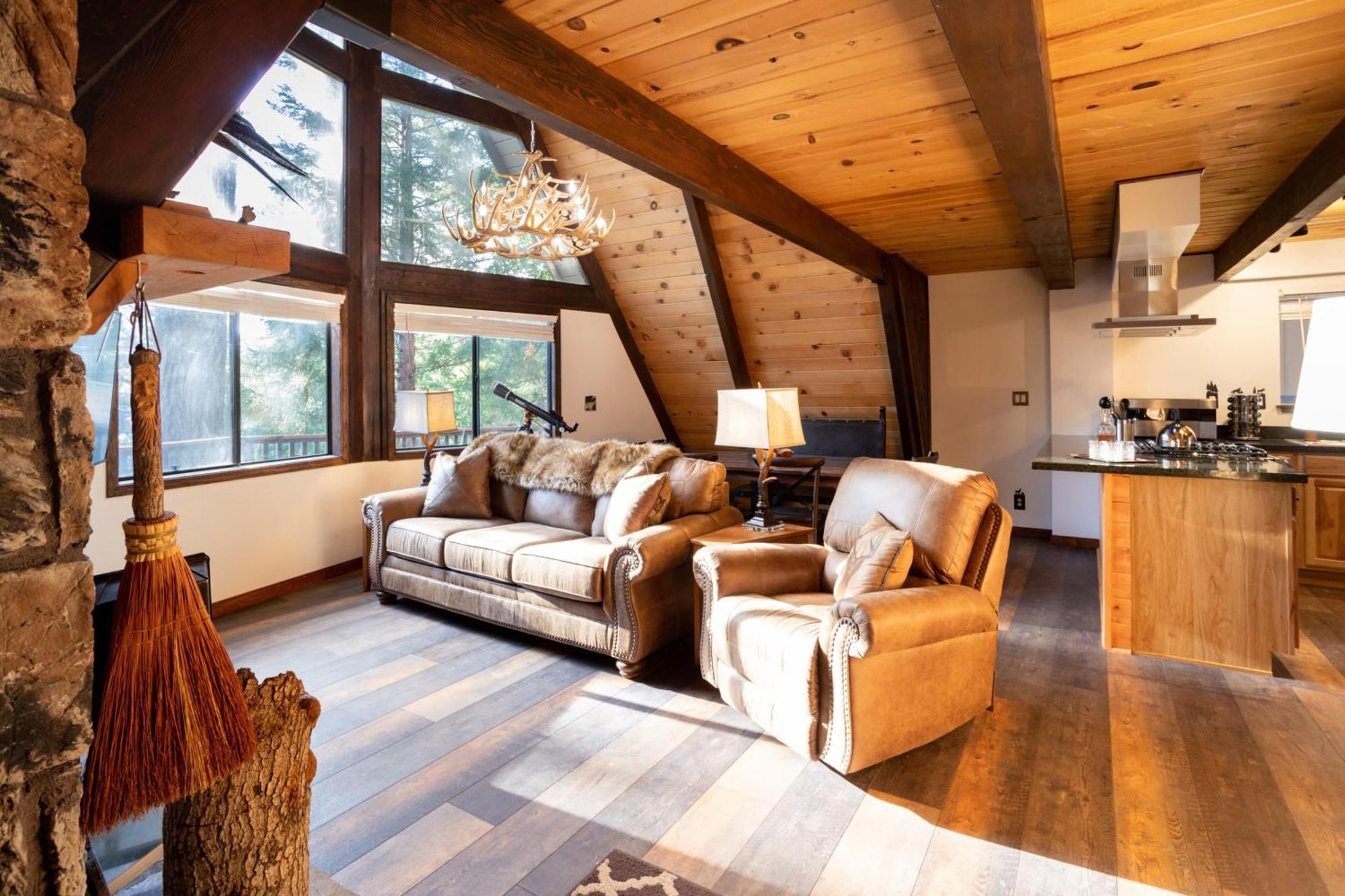 Bear'S Lair By Avantstay 3Mins From Bear Mountain Ski Resort ビッグ・ベアー・レイク エクステリア 写真